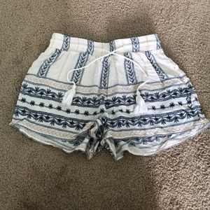 Flowy comfortable short!